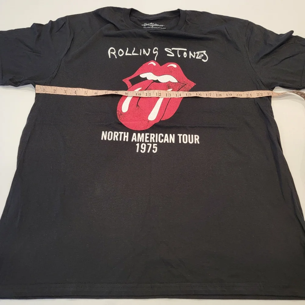 The Rolling Stones Black North American Tour 1975 Graphic Tee T-Shirt XL NEW! - Picture 6 of 8